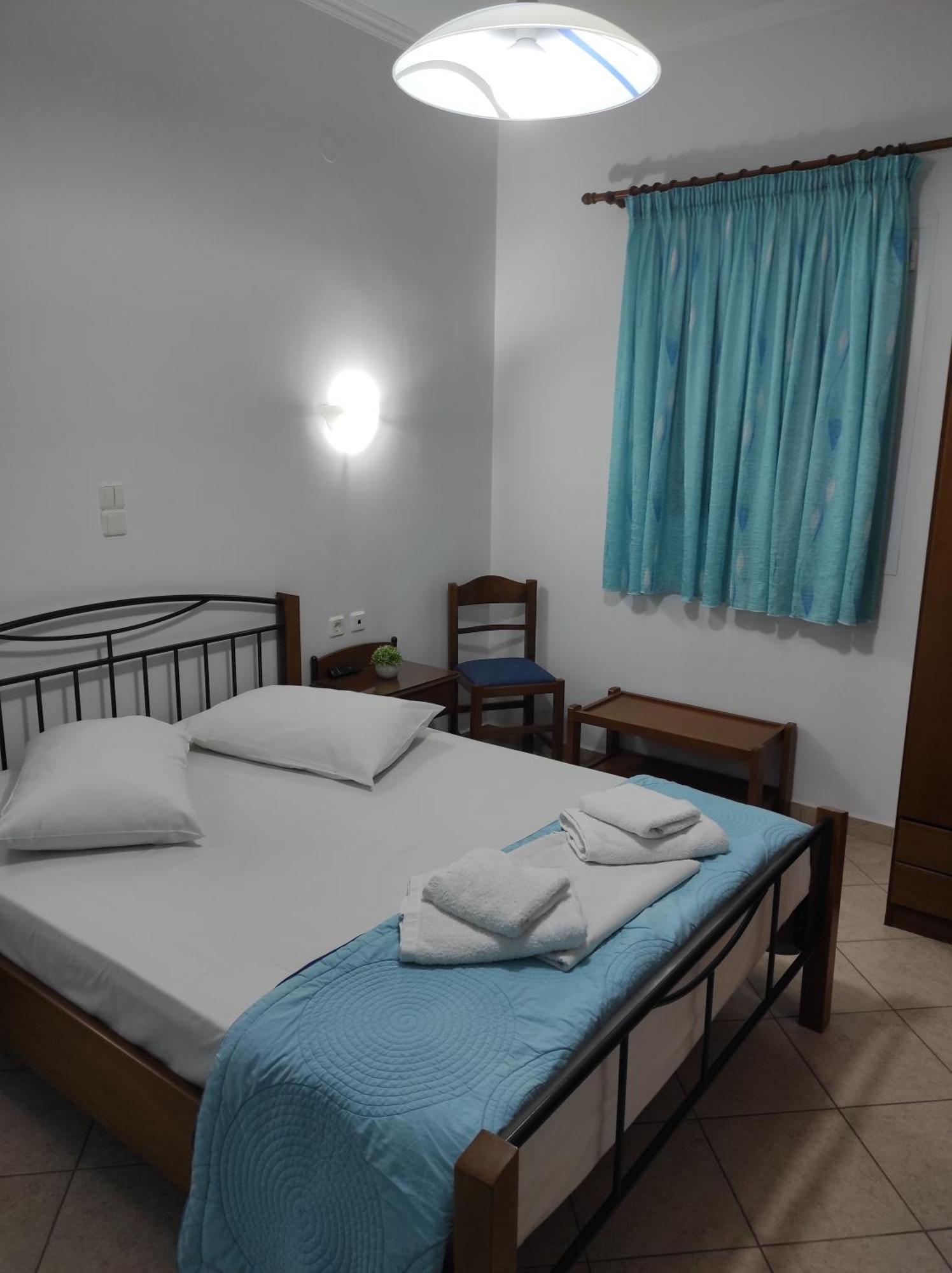 Vythos Apartment Adamantas (Milos)